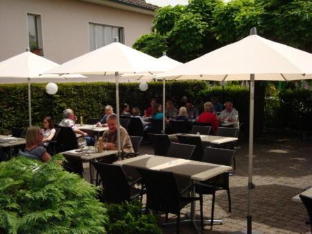 Hotel Ristorante Schloessli Meggen Zewnętrze zdjęcie